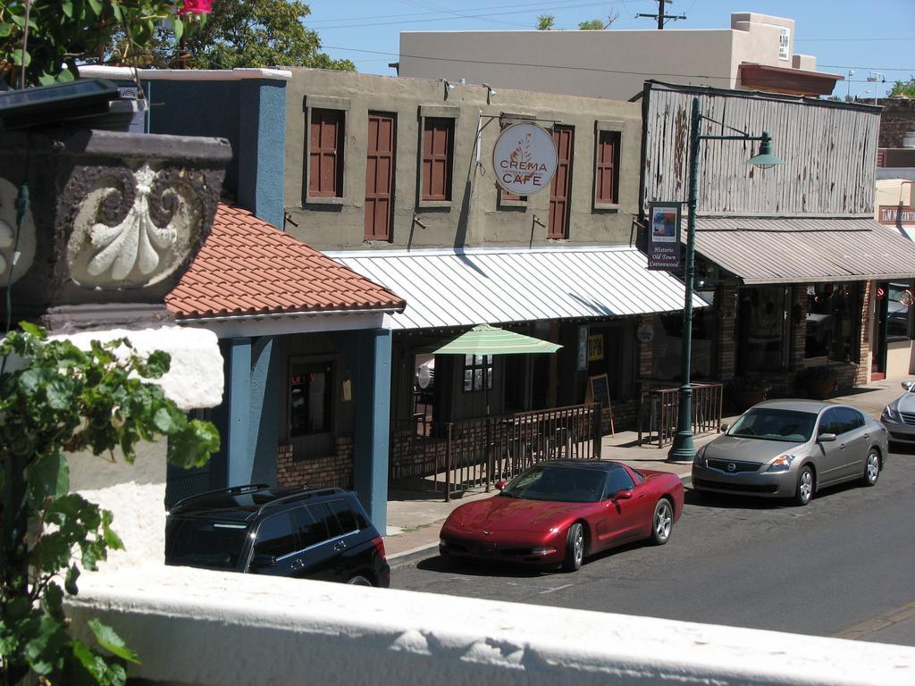 Cottonwood Hotel Exterior photo